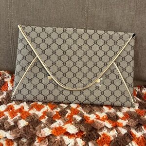 Chic Designer Patterned Clutch